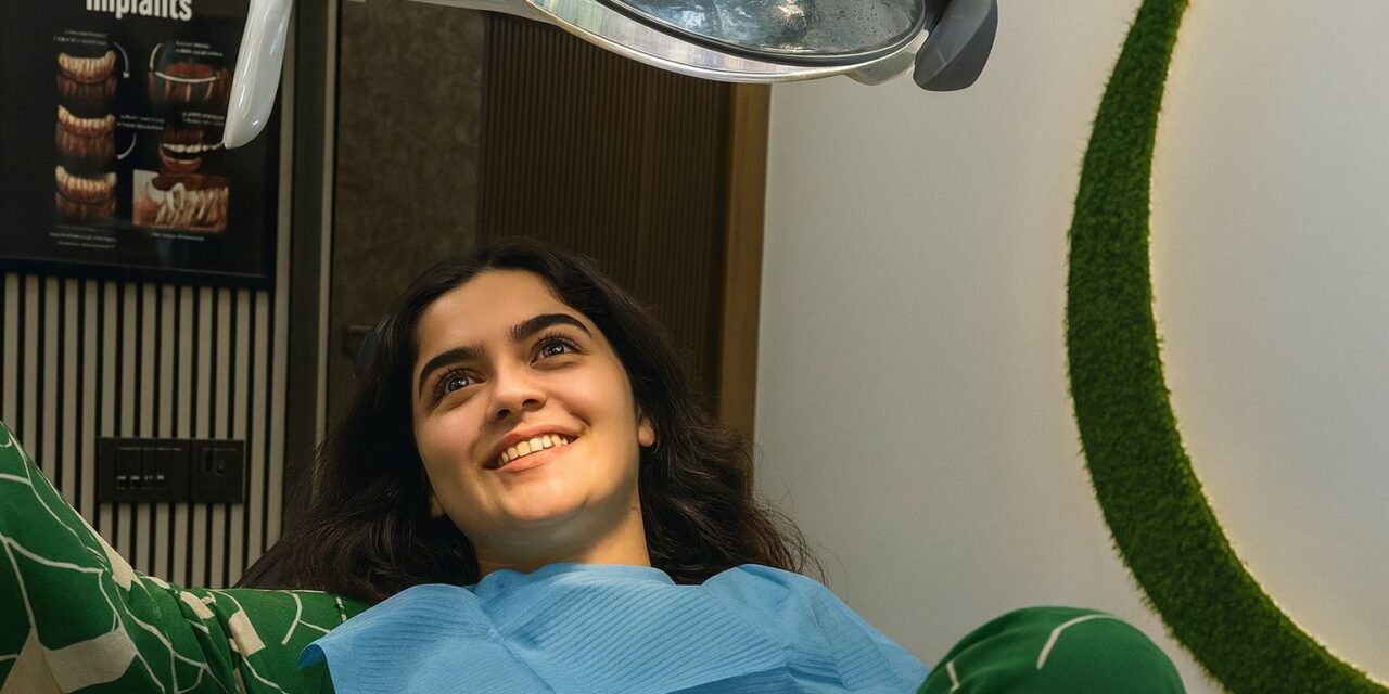  What Makes a True Cosmetic Dentist? Understanding Aesthetics Beyond Function